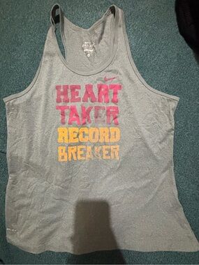 Nike Gray 'Heart Taker Record Breaker' Tank Top Size XL
